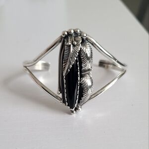 Vintage Boho Sterling Silver Native Navajo SLIM Black Onyx Open Cuff Bracelet